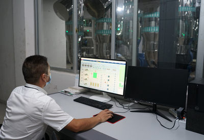 光伏發(fā)電、錯(cuò)峰儲(chǔ)能 慕思工業(yè)4.0工廠引領(lǐng)低碳轉(zhuǎn)型新樣板